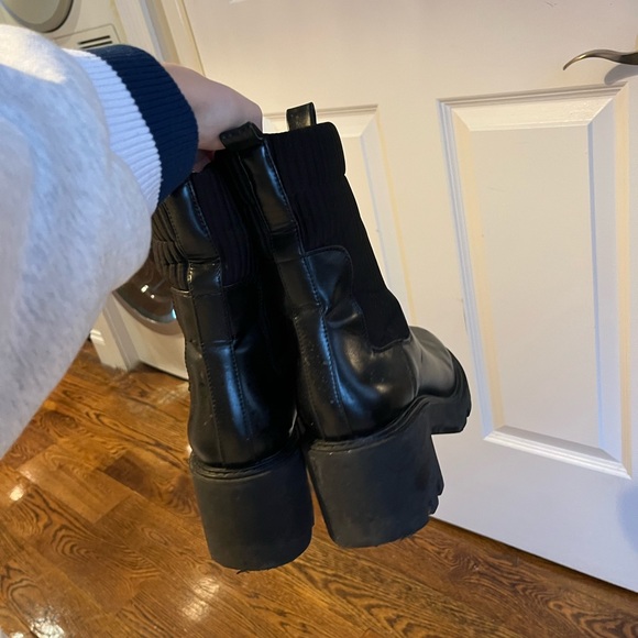 Zara Track Sole Black Sock Boot - Picture 4 of 4